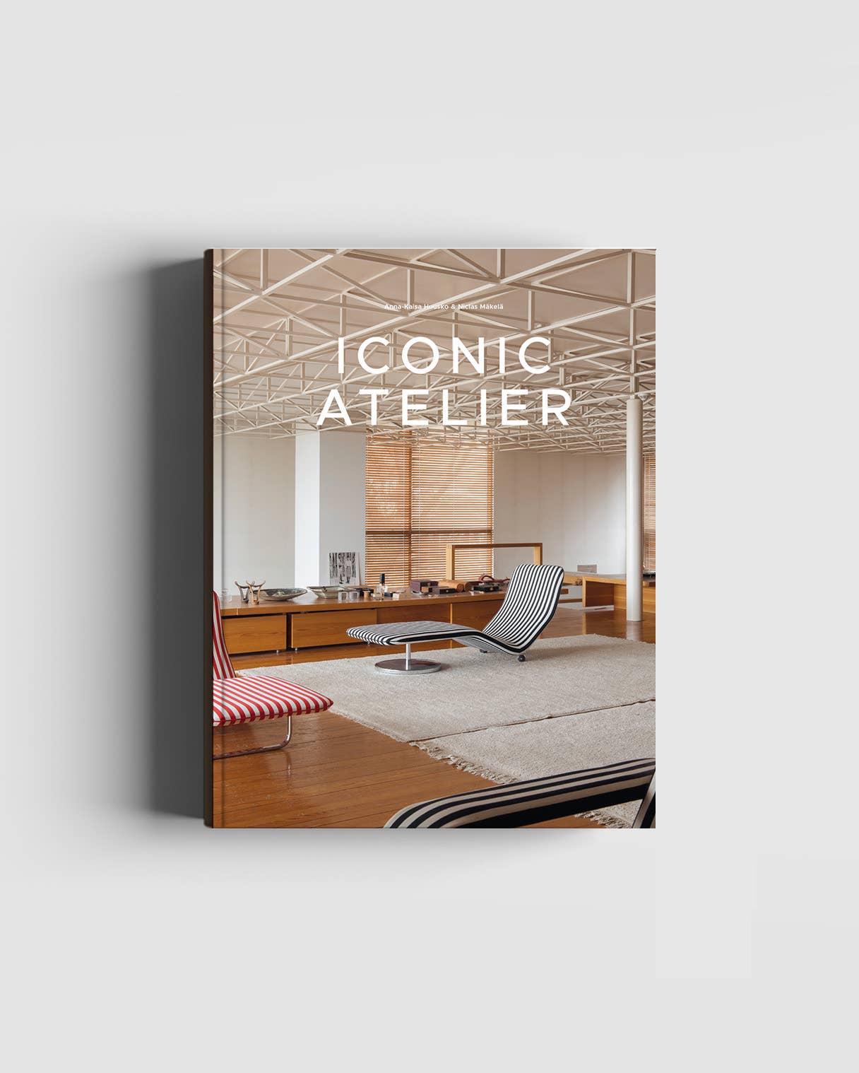 Iconic Atelier – Finnish designer homes (Cozy Publishing) – front cover